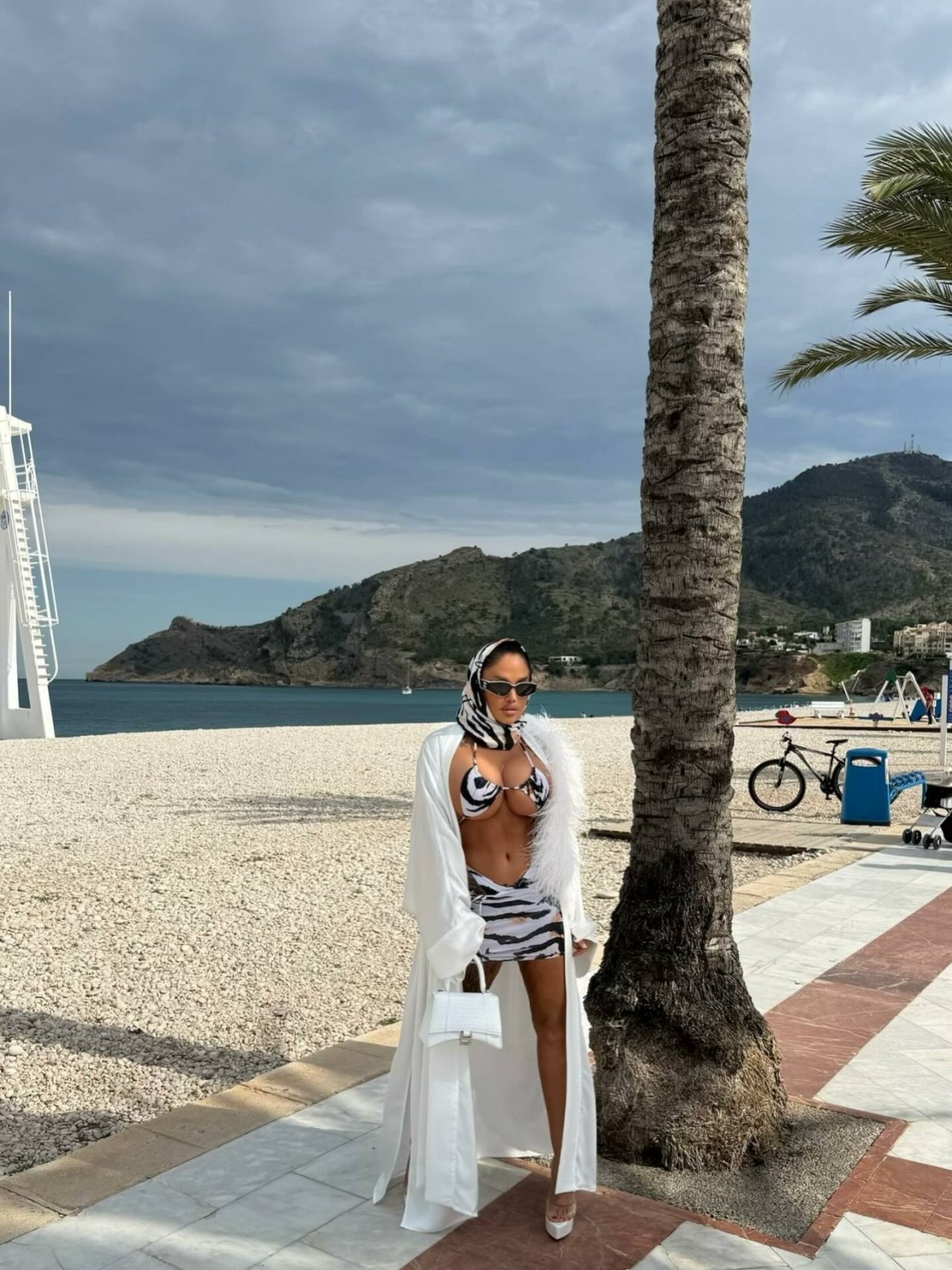 Laluna w bikini