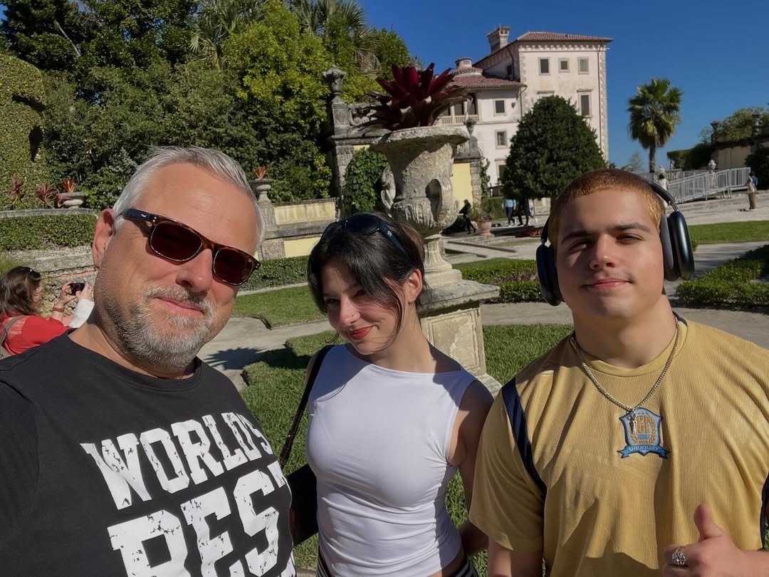 Marcin wrona z dziećmi
