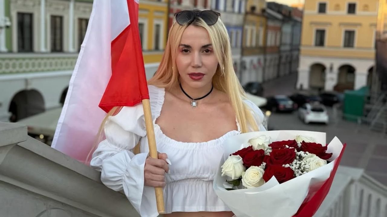 Marianna Schreiber wypięła się do kamery u boku nowego ukochanego. Internauci bezlitośni: "To nie dożynki" [zdjęcia]
