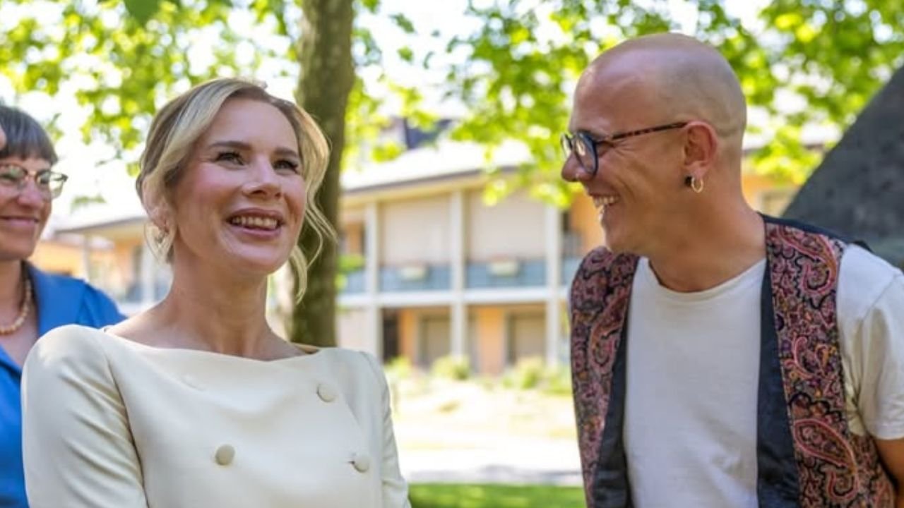 Marta Nawrocka niczym modelka "Vogue'a" w Szwajcarii. "Masełkowa" stylizacja wprawia w osłupienie