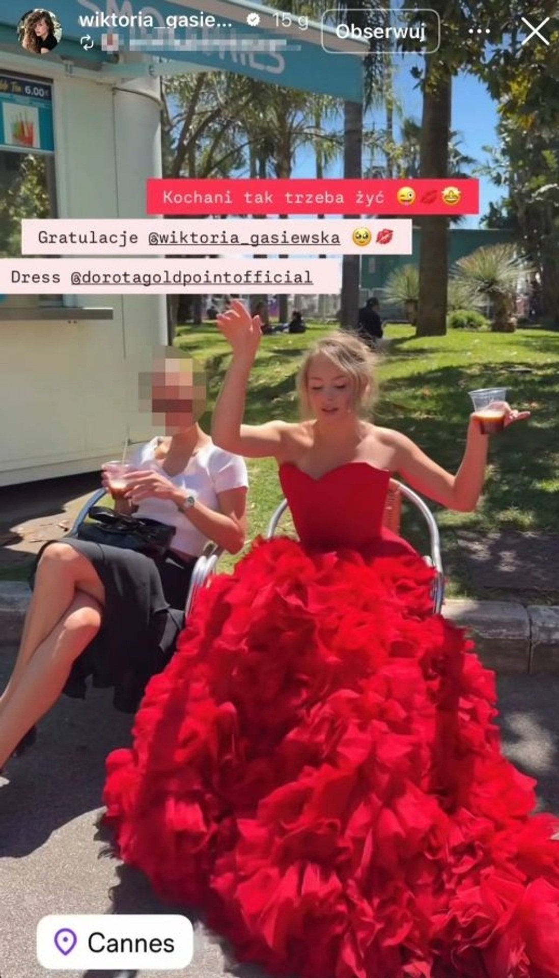 wiktoria gąsiewska w czerwonej sukni