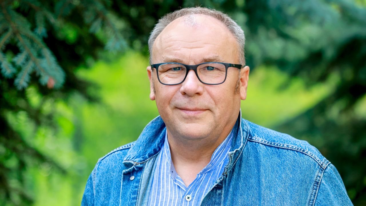 Nie jest katolikiem. Gwiazdor "Rancza" publicznie ujawnił swoje wyznanie: "Jesteśmy nimi od pokoleń"