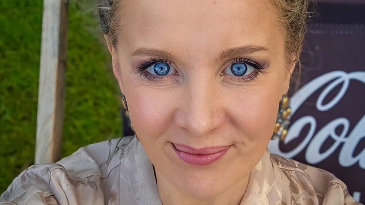 Szczęka opada! Anna Powierza w ślubnym wydaniu wbija w fotel. "To naprawdę ona?!" [zdjęcia]