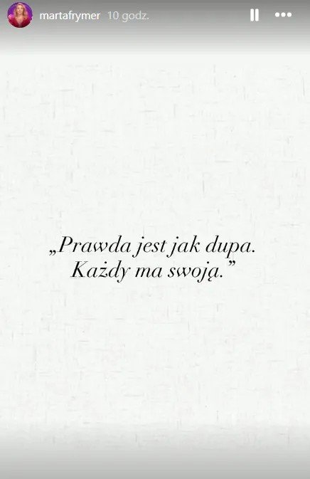 czarny napis na białym tle