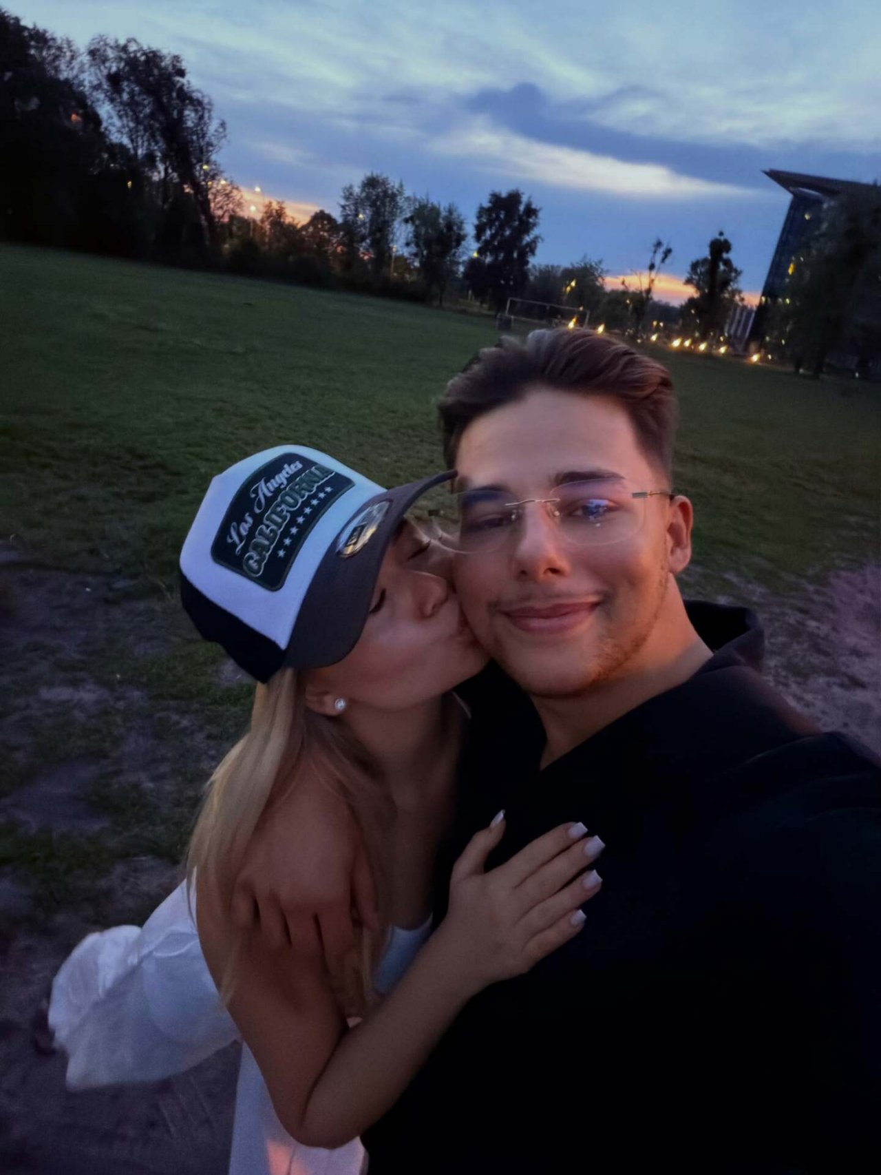 allan krupa z ukochaną