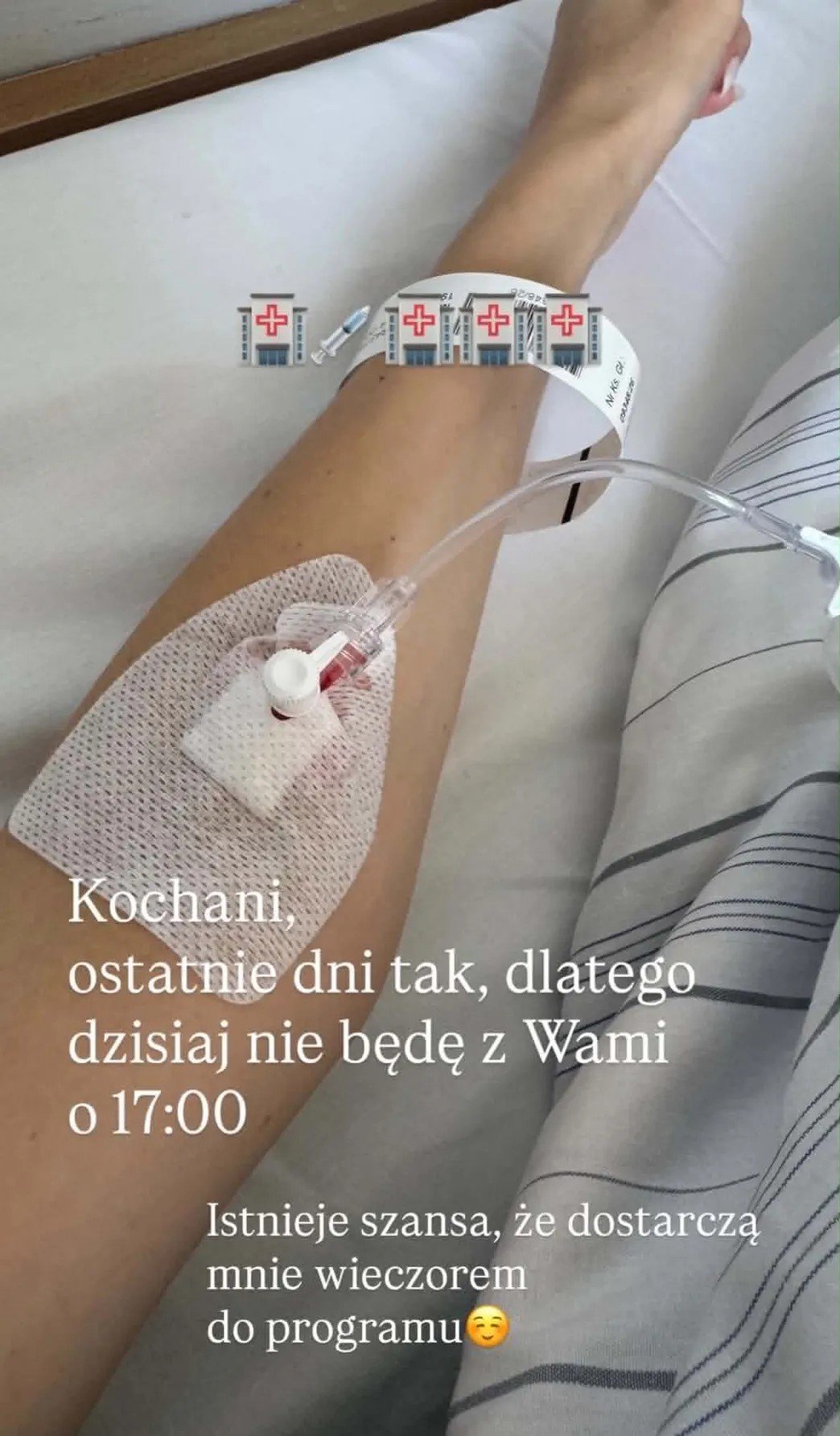 zdjęcie ręki z wenflonem
