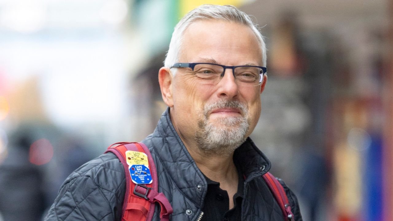 Marcin Wrona z Faktów TVN przeżył koszmar po lądowaniu. Jeden SMS zrujnował wszystko