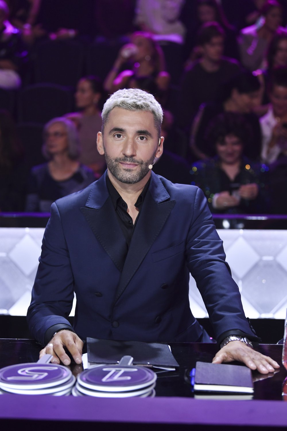 rafał maserak na fotelu jurora w "tańcu z gwiazdami"