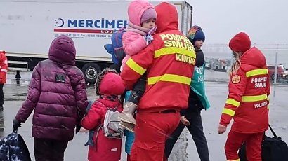 Ciężko chore ukraińskie dzieci bezpieczne w Polsce. Specjalny pociąg zabrał je ze strefy wojny! Zdjęcia chwytają za serce!