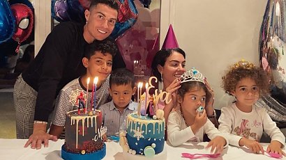 Dzieci Cristiano Ronaldo. Georgina nie jest ich matką? Wyjaśniamy!