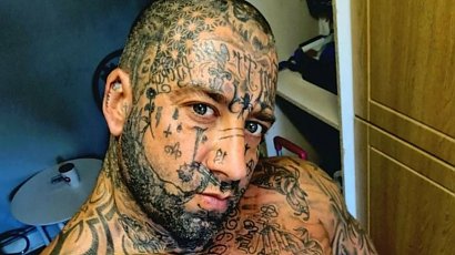 Ten aktor nosi 40 tatuaży na samej twarzy! Przedstawiamy jego zdjęcie sprzed metamorfozy. Co za zmiana!