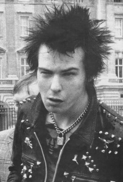 Sid Vicious, basista Sex Pistols przedawkowal narkotyki. Odszedł w 1979 roku. Miał zaledwie 22 lata!