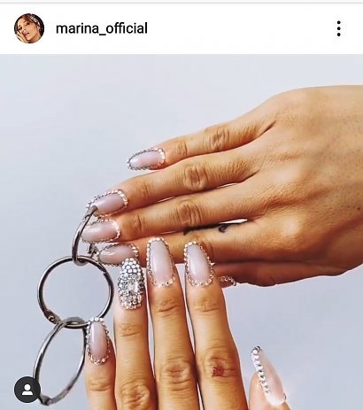 Tak wygląda jej nowy manicure!