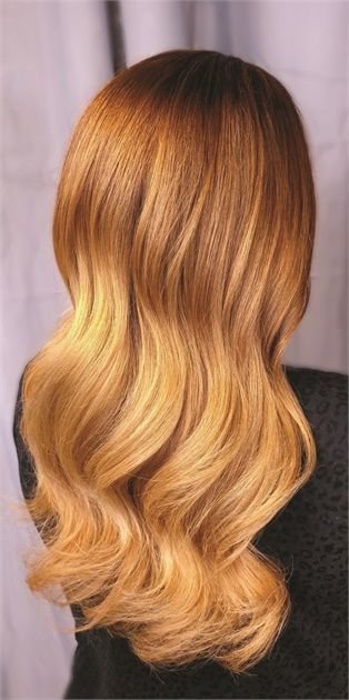 Połączenie rudości, brązu i blondu daje wielowymiarowy efekt, który z pewnością zwróci uwagę całego otoczenia.