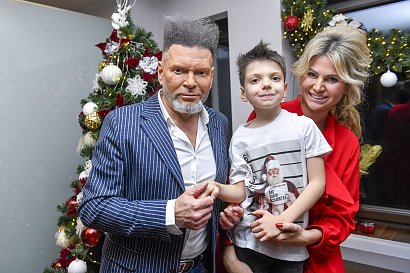 Krzysztof Rutkowski, Maja Rutkowski i ich syn, Krzysztof Rutkowski Junior w świątecznym domu