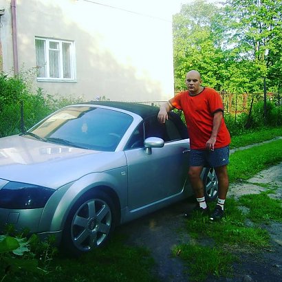 Zdjęcie z 2007 roku zaskoczyło fanów, ale Dominik miał dla nich jeszcze większe zaskoczenie...