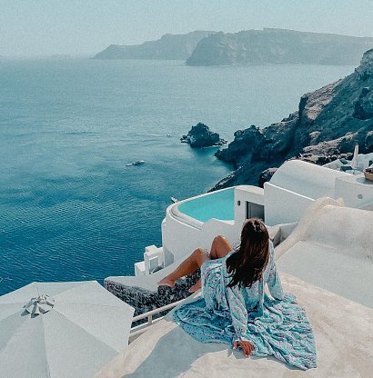 Ania Wendzikowska pojechała na bajeczną grecką wyspę Santorini