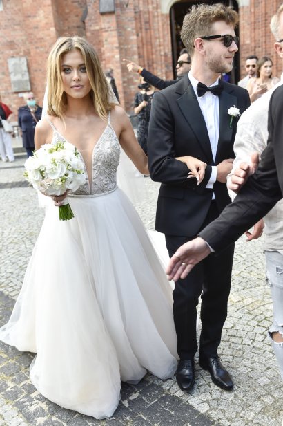 Joanna Opozda pokazała sukienkę na wesele Julii Królikowskiej! Dobrze jej w czarno-białych cętkach i koronce?