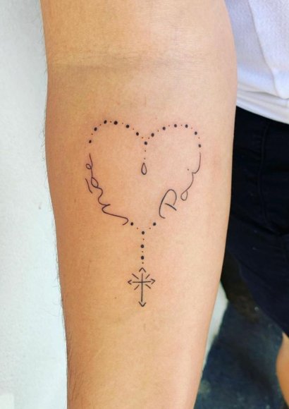 Motyw serca w tatuażach! Zobacz, jak to zrobić kreatywnie!