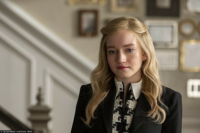 Najnowsza produkcja, w której występuje 28-latka, to film o oszustce, która udawała, że jest dziedziczką fortuny.