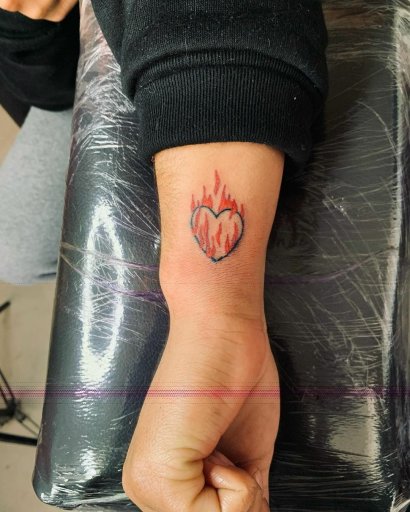 Zobacz piękne tatuaże w kształcie serca!
