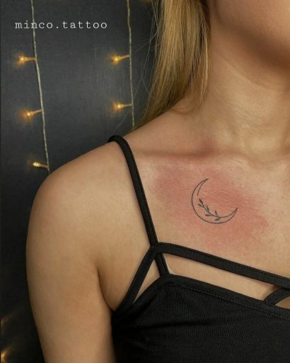 Zobacz tatuaż w motywem księżyca!