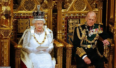 Wczesnym wieczorem niestety Pałac Buckingham przekazał druzgocącą wiadomość o śmierci najdłużej panującego monarchy w dziejach Wielkiej Brytanii.