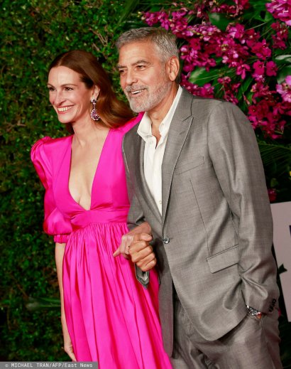 Roberts i Clooney chętnie pozowali do wspólnych zdjęć.