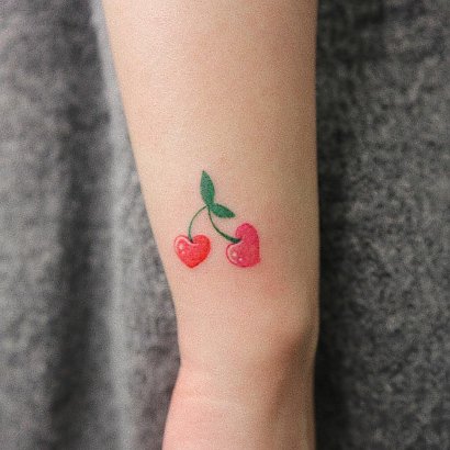 #smalltattoo - mały tatuaż. Idealny na 1. raz! Zobacz najlepsze projekty!