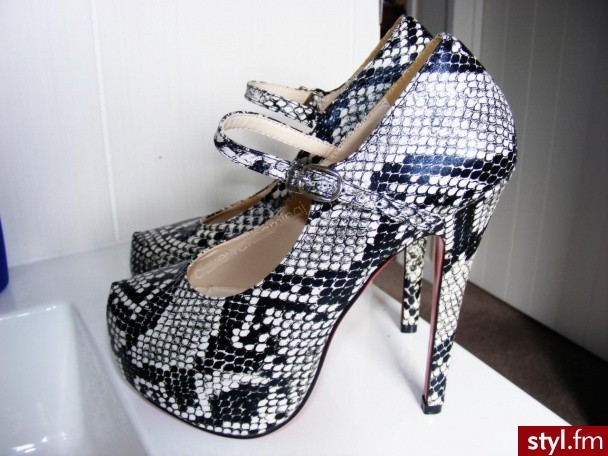 Szpilki Buty Moda