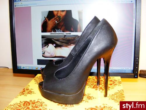 Szpilki Buty Moda