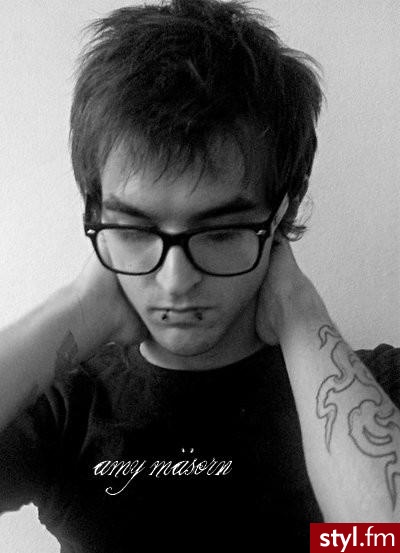fryzury męskie - Średnie Męskie Fryzury