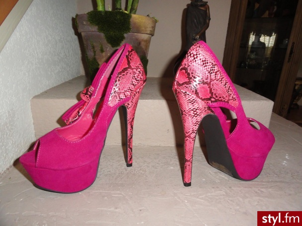 Szpilki Buty Moda