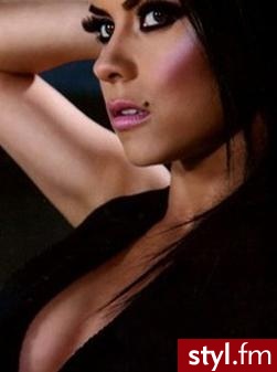 INNA <br> - Wieczorowe Makijaże