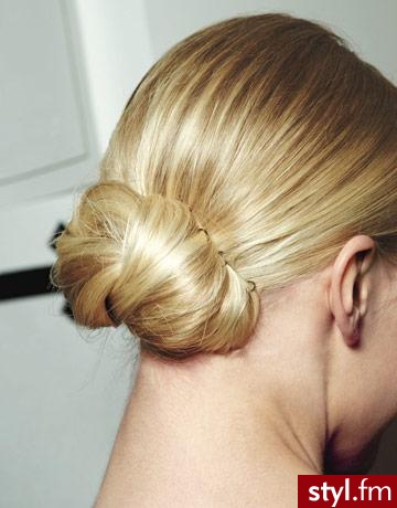 koczek - Blond Kok Proste Na co dzień Średnie Fryzury