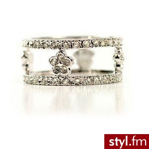 24$ - Pozostałe Dodatki Moda
