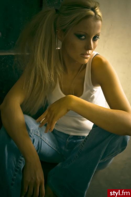 Średnie Fryzury