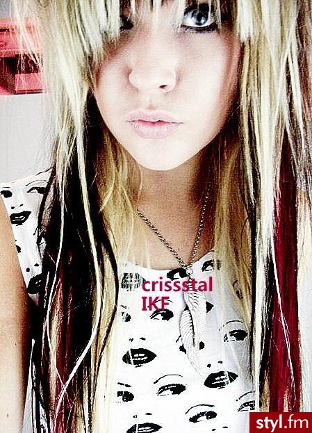 crissstal IKF ;) . - EMO Alternatywne Średnie Fryzury