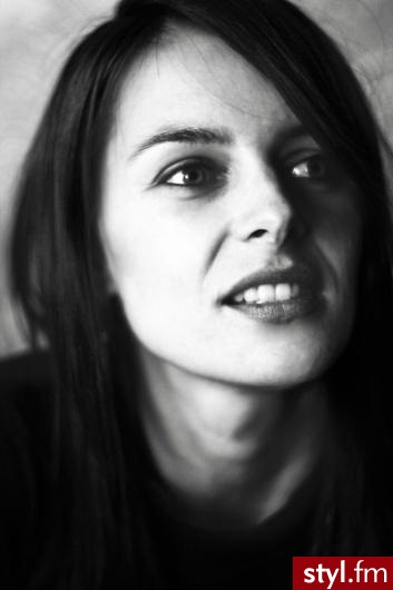 Średnie Fryzury