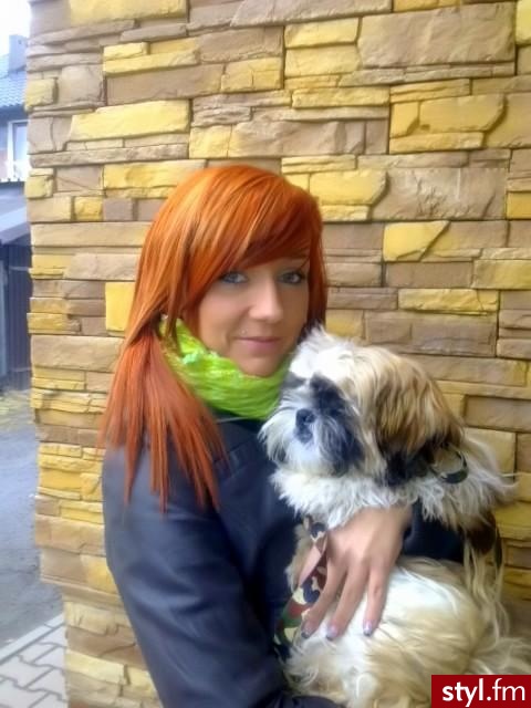 Średnie Fryzury