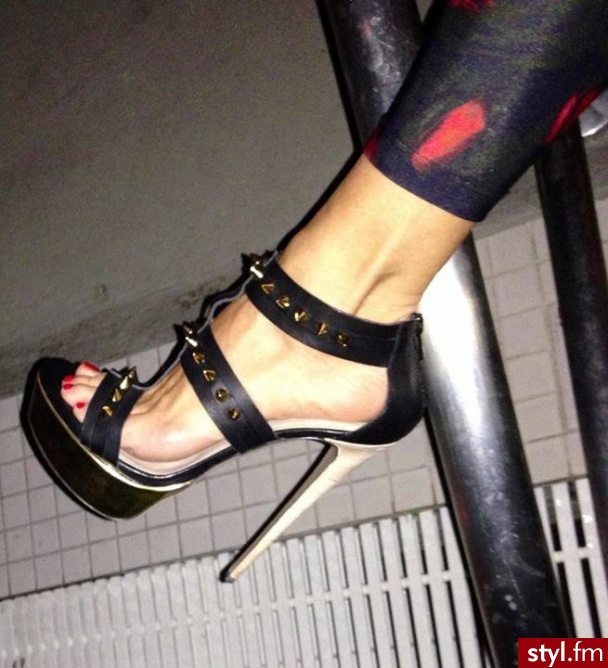 Szpilki Buty Moda