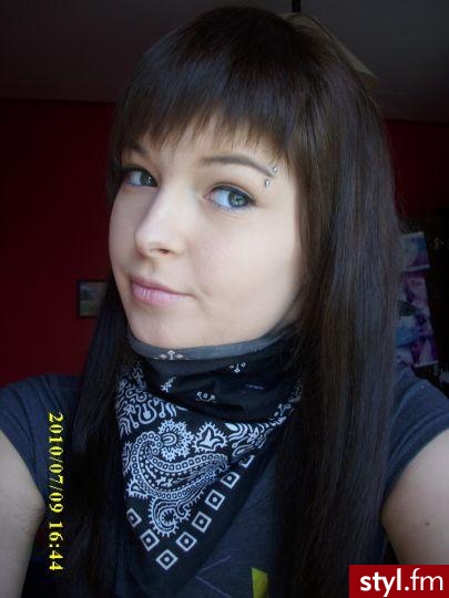 Średnie Fryzury