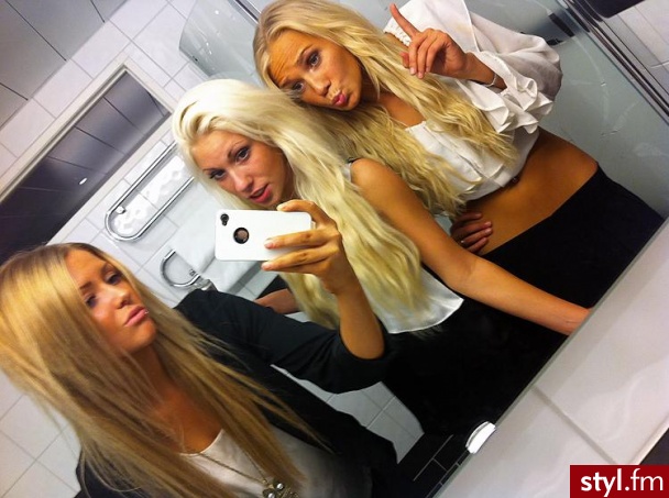 Blond Rozpuszczone Proste Na co dzień Długie Fryzury
