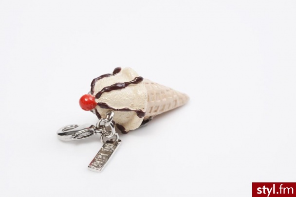 lód w wafelku jako przewieszka - 19.09 Euro - Pozostałe Dodatki Moda