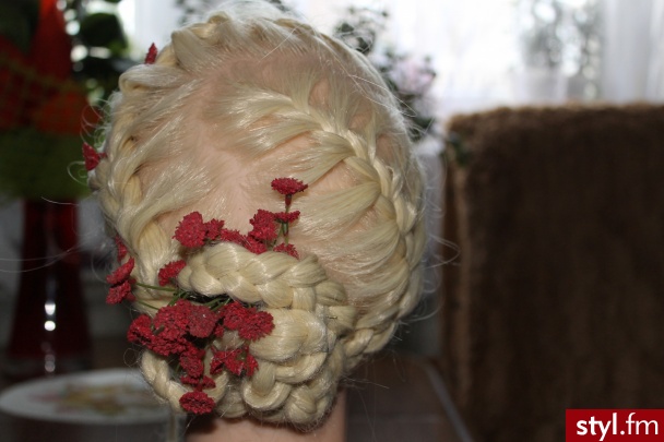 Blond Warkocze Proste Wieczorowe Długie Fryzury