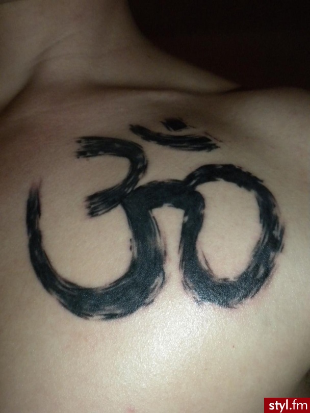 Om - Tatuaże
