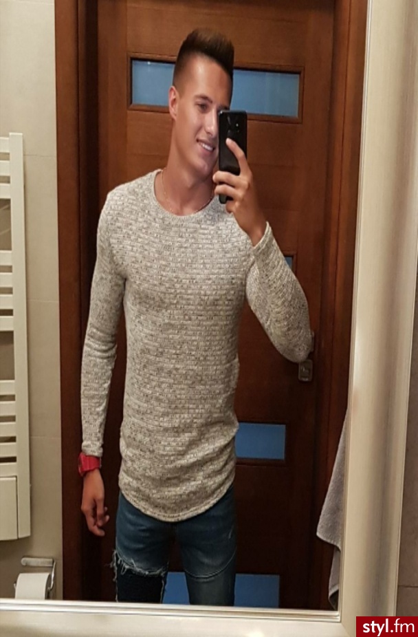 Swetry Ciuchy Moda