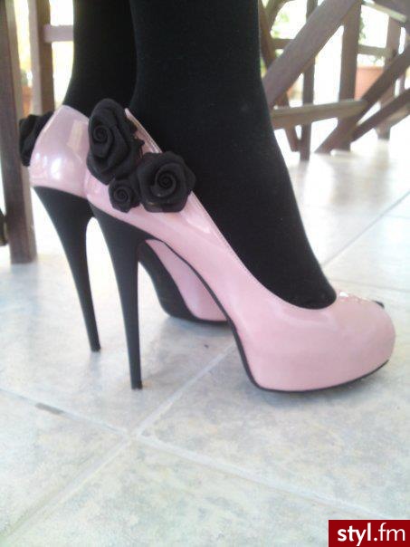 Szpilki Buty Moda