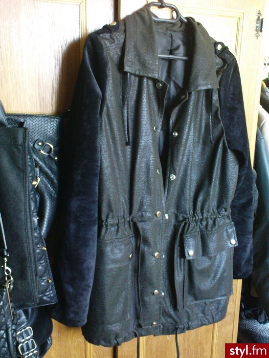 Kurtki Okrycia Moda