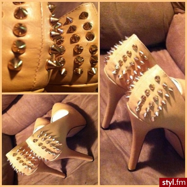 Szpilki Buty Moda